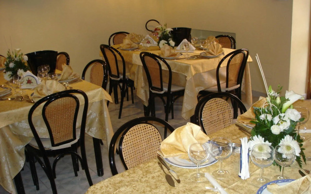 Hotel Ristorante Borgo La Tana
