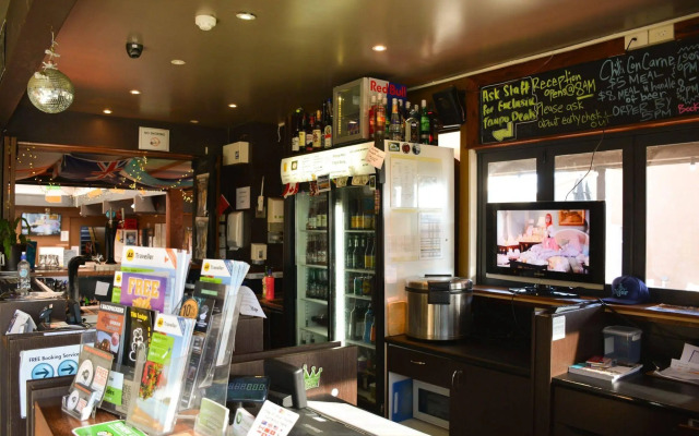 Taupo Urban Retreat - Hostel