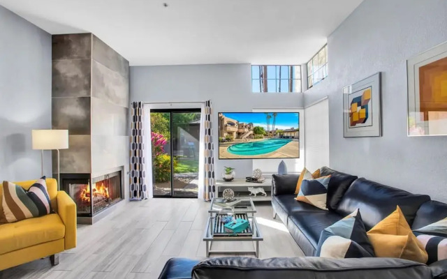 Hollywood Glam Hideaway