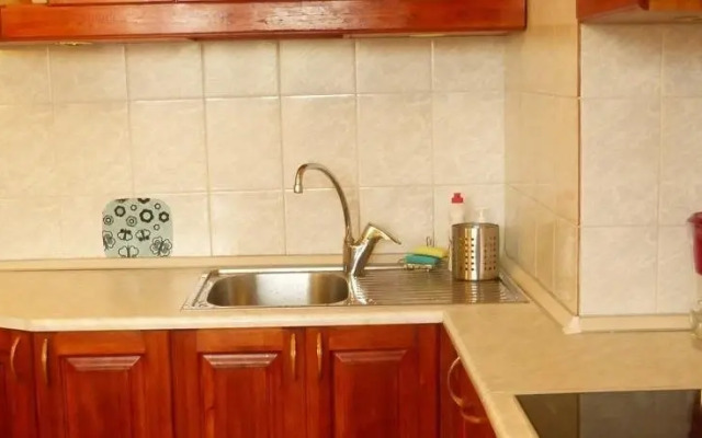 Apartments on Tikhoretskiy