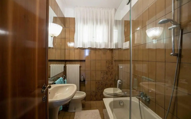 Classy Spacious Apartment Close To St.Mark Square (Adults Only)