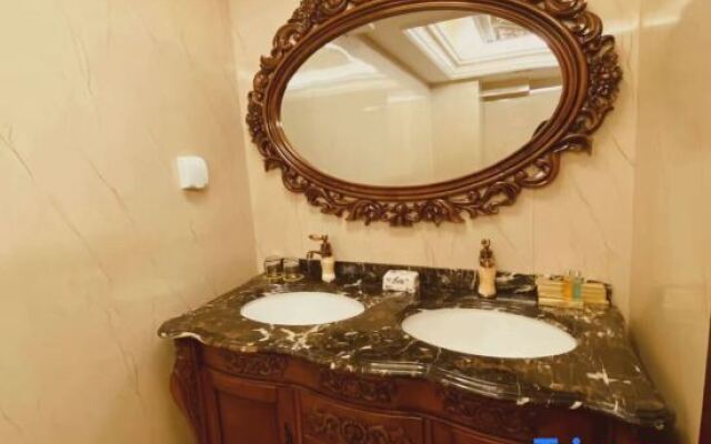 Tongyueju Gold Business Hotel