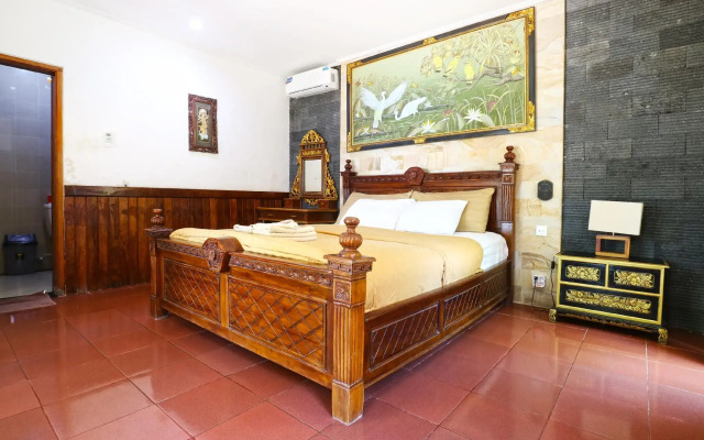 Puri Nusa Beach Hotel