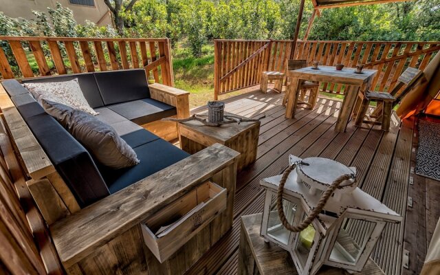 Tenuta Poggio Rosso Glamping