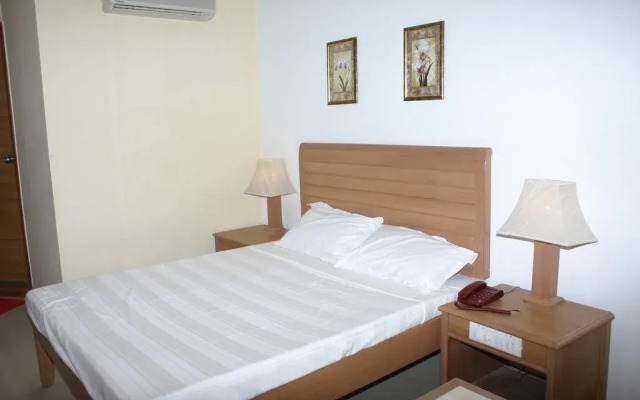 Sri Temple Park Hotel