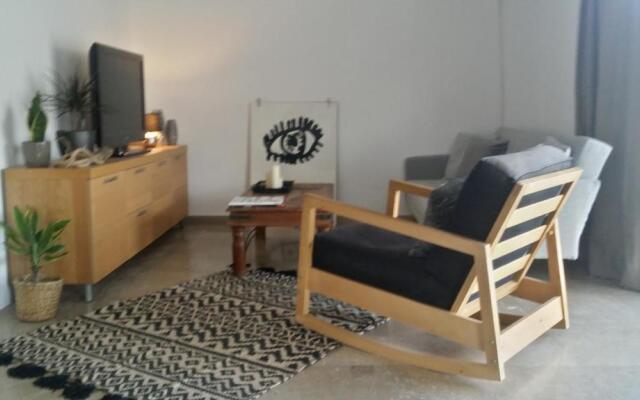 Modern, Top floor, 90sqm, near center
