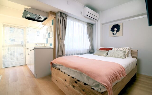 Rhodes Kagurazaka Hotel