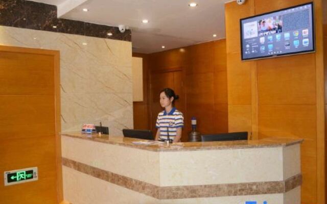 7 Days Inn Ningguo Ningcheng North Road Walkway Branch