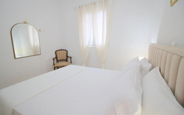 Nefeli's Apartment