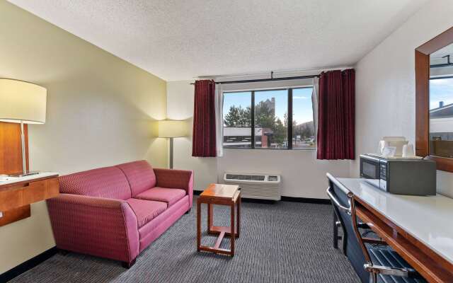 Ramada by Wyndham Cedar City