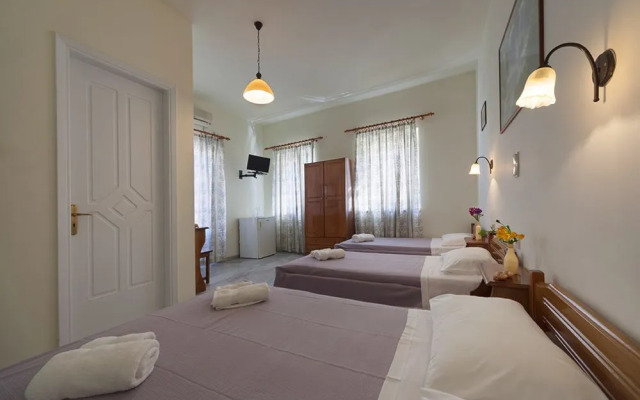 Syros Star