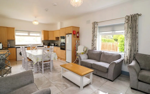 No 1 Lodge Wood