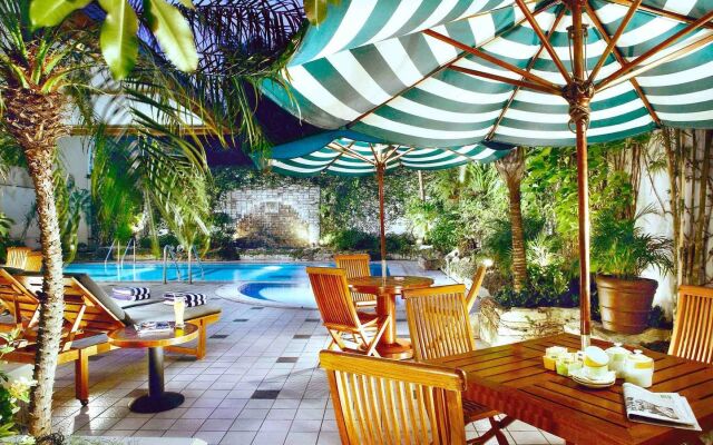 Tamarin Hotel Jakarta