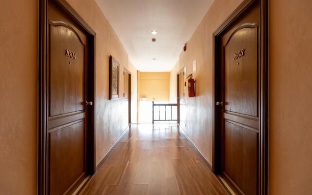 Thipurai Annex Hotel