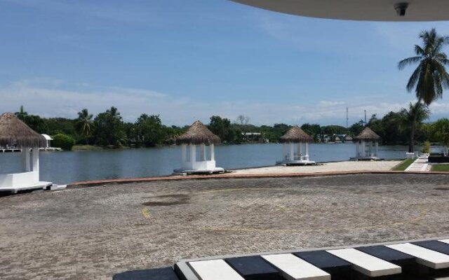 Monasterio Resort Giradot