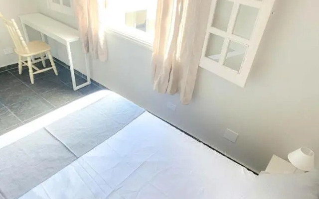 Tutts Cabana Hostel