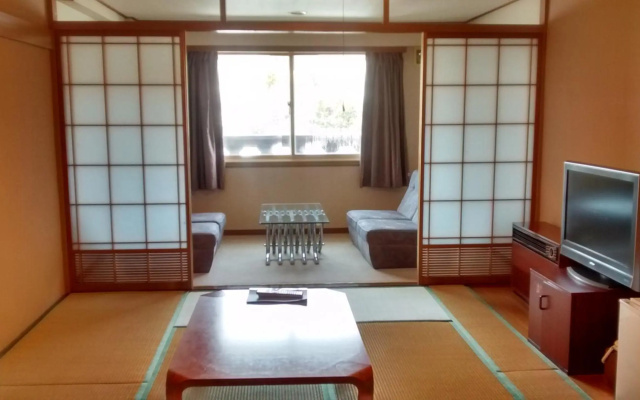 Shiga Palace Hotel