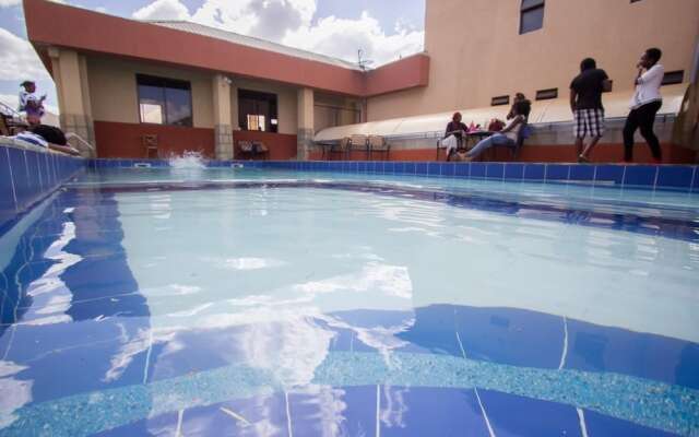 Paleo Hotel & Spa