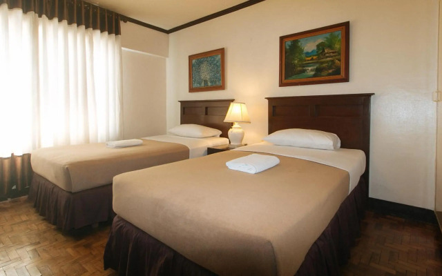 El Rico Suites