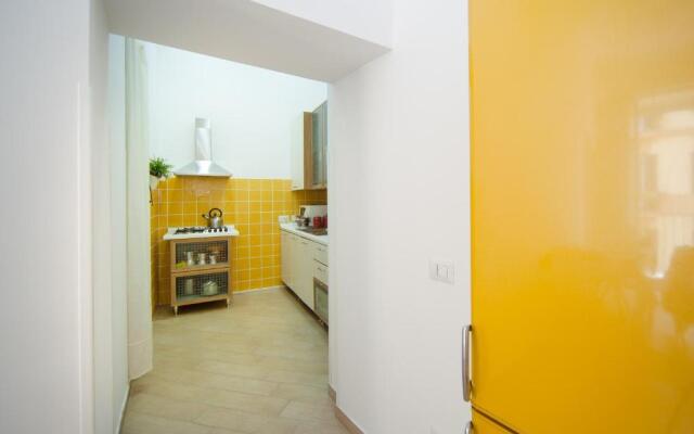 NapoliCentro Suite - Duomo Apartment