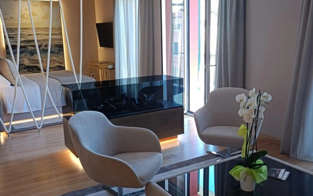 Miramare Suites