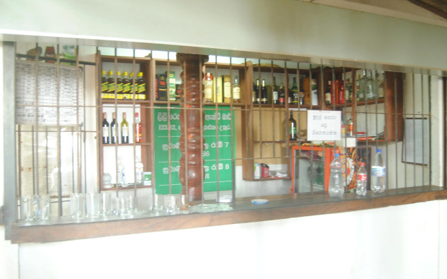 Lily Restaurant and Inn