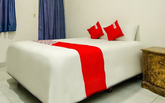 OYO Hotel Cabo Del Sur, Cabo San Lucas