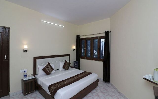 OYO 12853 The Kings Kalandi Resort