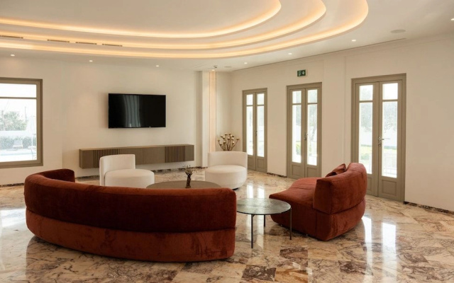 Tzanis Resort