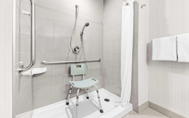 Best Western Plus Airdrie Gateway