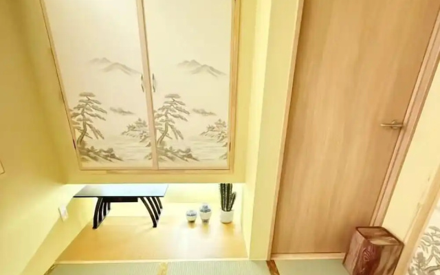 Sunshine House – Guest Rooms – Osaka