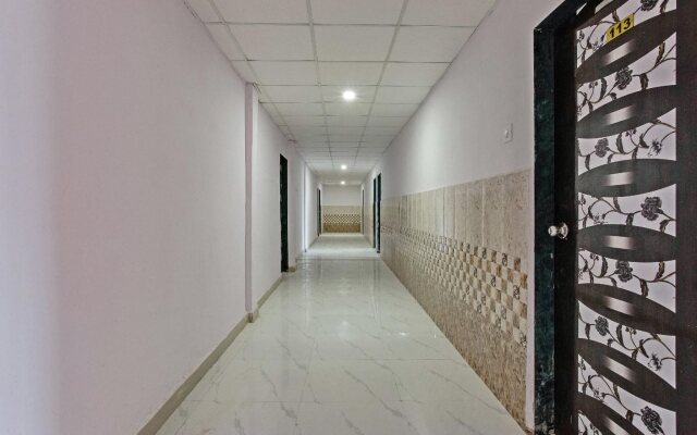 Shubham Lodging And Boarding By  OYO Rooms