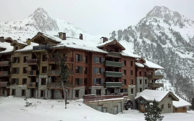 Radisson Blu Resort, Arc 1950