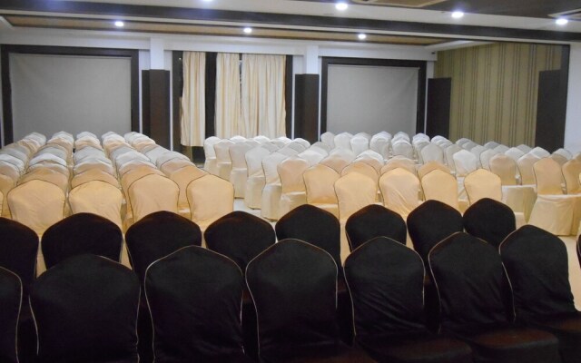 Hotel Golden Palace