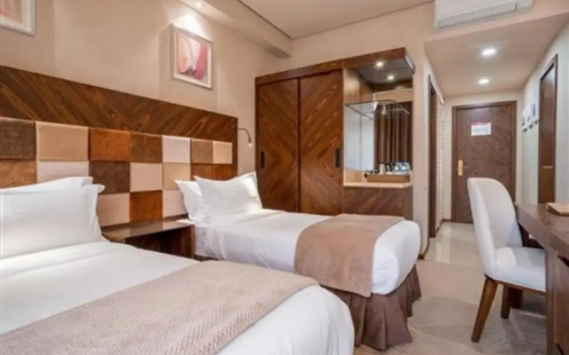 Hotel Oasis