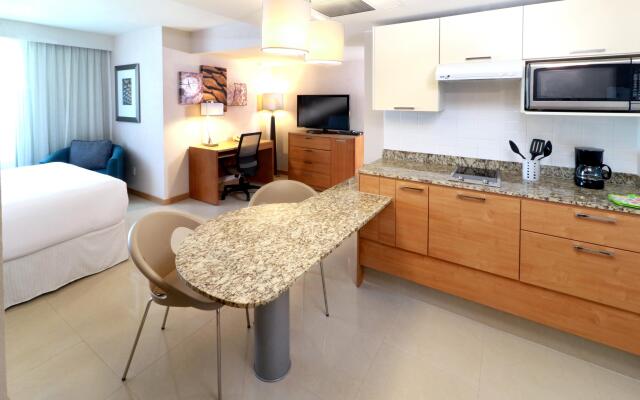 Staybridge Suites Guadalajara Expo by IHG