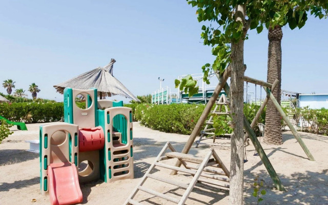 Villaggio African Beach