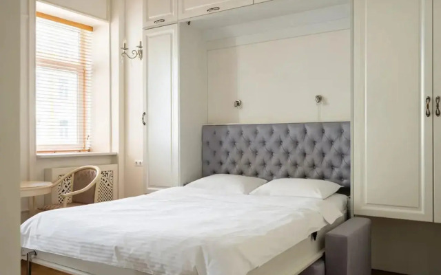 APARTURA (АПАРТУРА) на проспекте Вознесенский 41