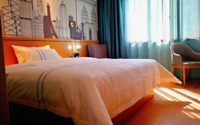 Baikal Hotel