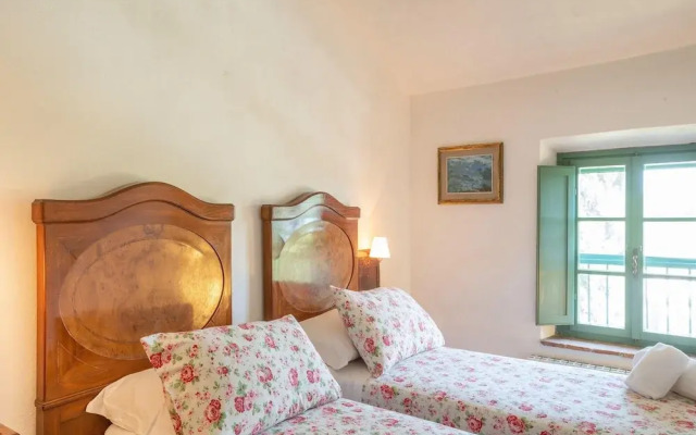 Appealing Apartment in Collesalvetti With Garden