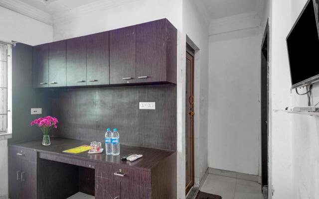 Oyo 93057 Swastik Guest House