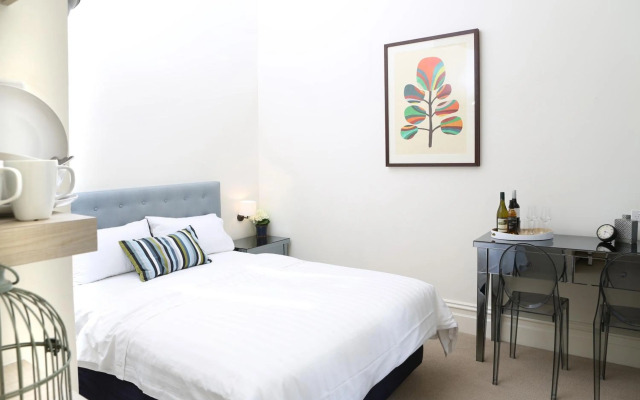 Studio 3 - Saint George Accommodation