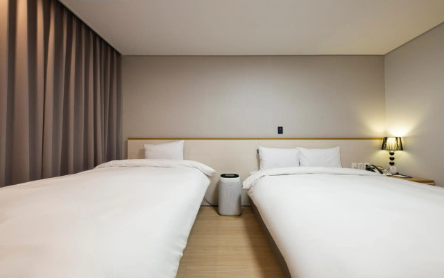 SureStay Plus Hotel by Best Western Asan