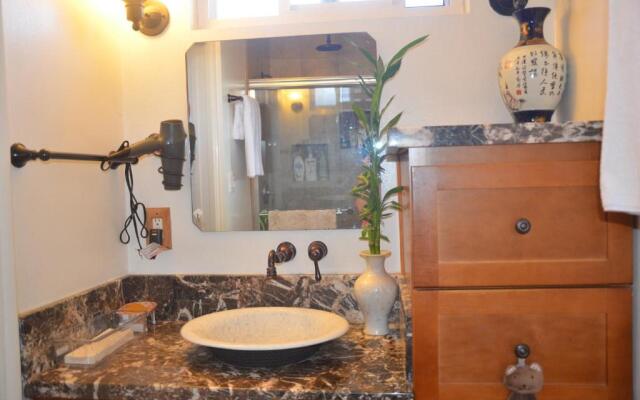LAX Teresa B&B