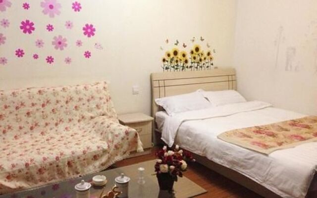 Yuelai Apartment Hotel