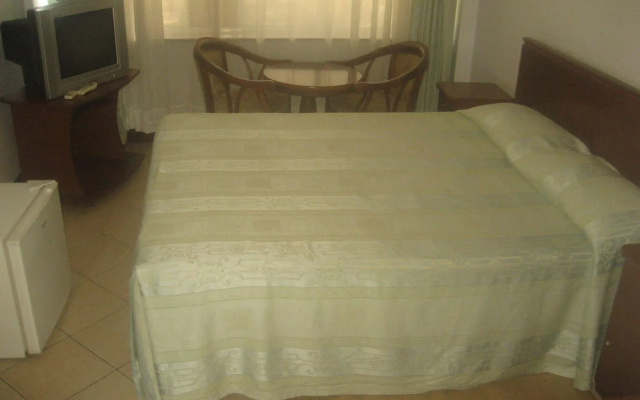 Hotel Aquiline