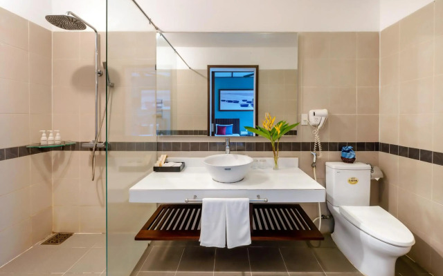 Tam Thanh Beach Resort & Spa