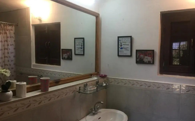 Bob's Place