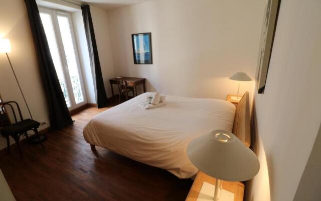 Luxury 1 Bedroom Quai St Pierre 2 Mins From The Palais And Croisette 269 Apartments