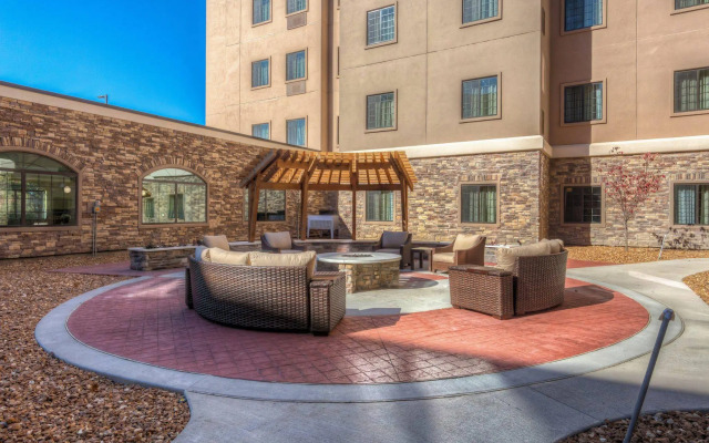 Staybridge Suites St Louis - Westport by IHG